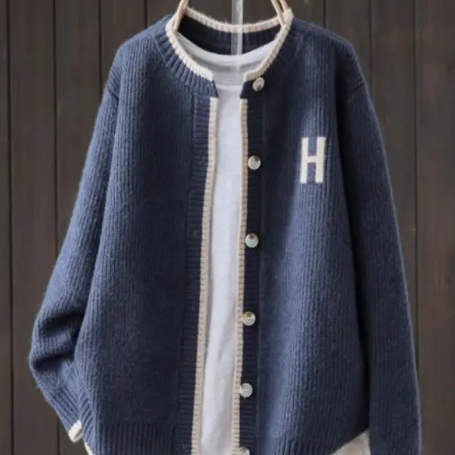 A Helena | Cardigã Clássico