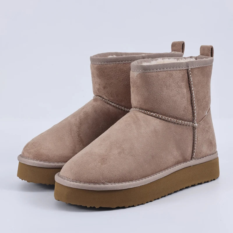 Amara | Bota Clássica de Inverno para Mulher com Forro Peludo Interior